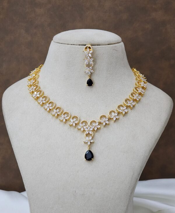 Premium Diamond Cutted Golden Necklace